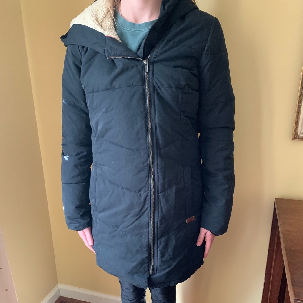 Roxy Puffy Jacket - image 6